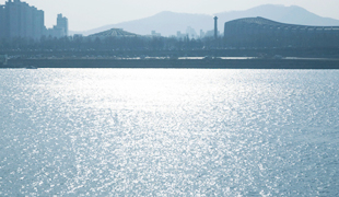 漢江の銀白色