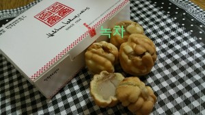 delicious !!! " HAKWHA Walnut Cookies "
