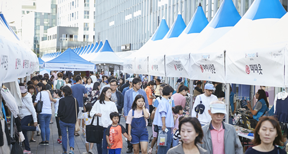 ソウル型中小企業マーケット・販売企画展「I・マーケットソウル・U」をオリンピック公園で開催