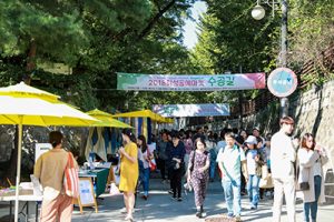 ソウル市、毎週末にアングクドン(安国洞)で女性工芸マーケットを開催