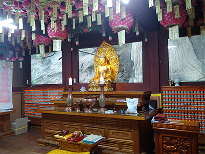 ポタサ(普陀寺)の磨崖菩薩坐像及び金銅菩薩坐像