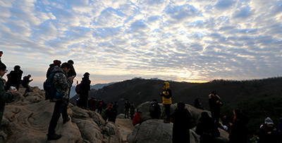 ソウル市内21か所の山と公園で初日の出を迎えましょう！