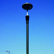シンプルなイメージを強調した公園用の街路灯