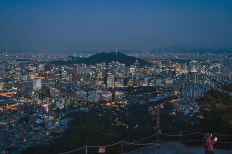 ソウルの夜景といえば代表的な名所、イヌァンサン(仁王山) -