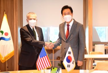 新任駐韓米国大使と面談
