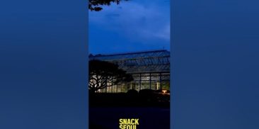 [Snack Seoul] EP.18 Changgyeonggung Palace's Grand Greenhouse
