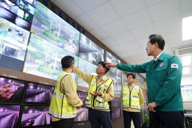 浸水のおそれのある地下車道に現場訪問-1