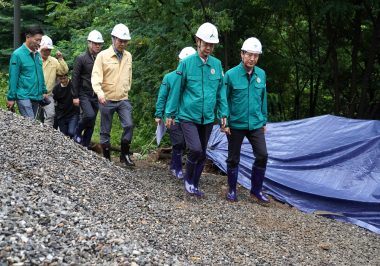 土砂崩れのおそれのある地域の現場点検-2