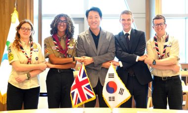 英国スカウト連盟・駐韓英国大使館にて面談-2
