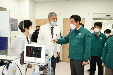 医師団体のストライキと関連してソウル医療院の現場を訪問-4