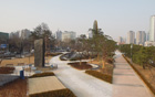 龍山戦争記念館前広場の1万2千㎡「開かれた市民公園」開放