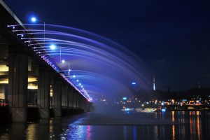 盤浦大橋　月の光・虹の噴水